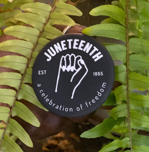 Photo of the Juneteenth Button.